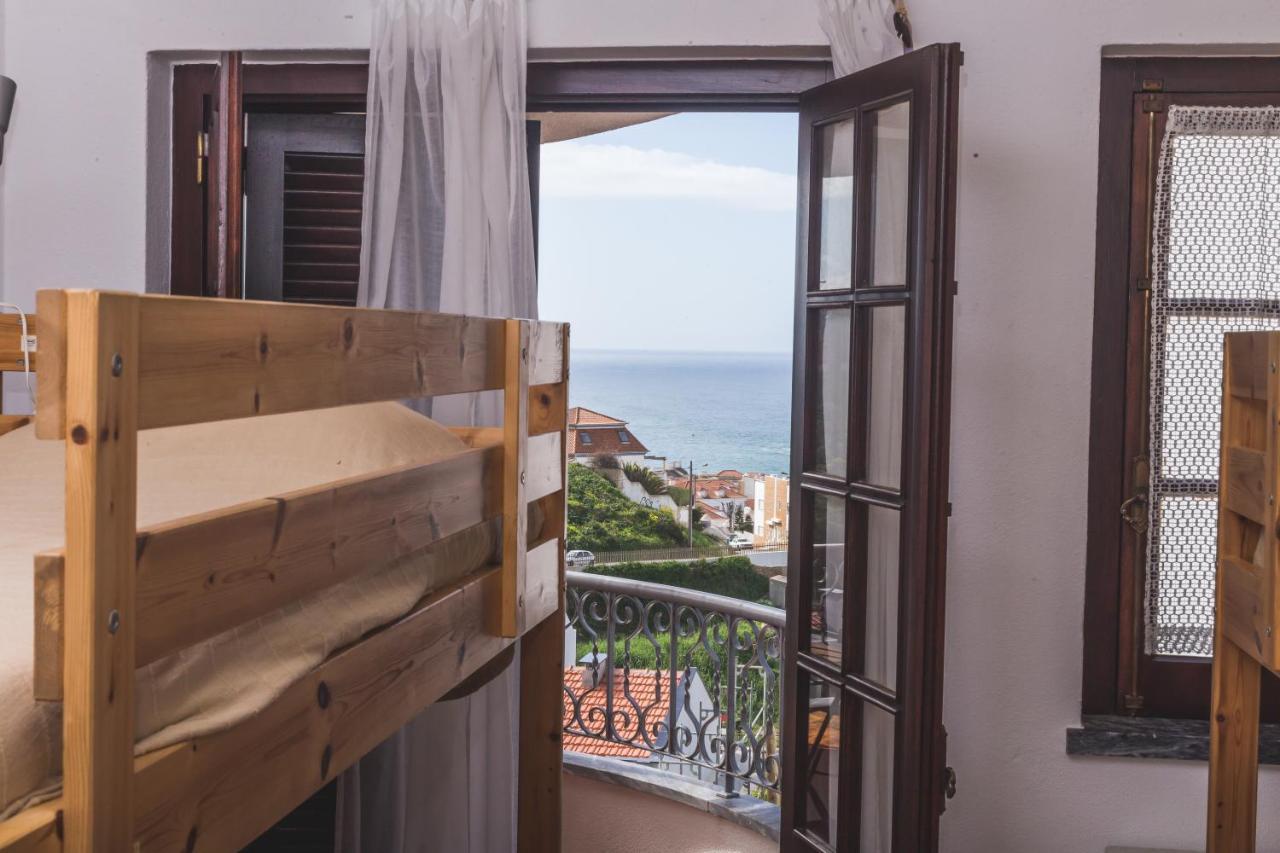 Ericeira Chill Hill Hostel & Private Rooms - Peach Garden Екстериор снимка
