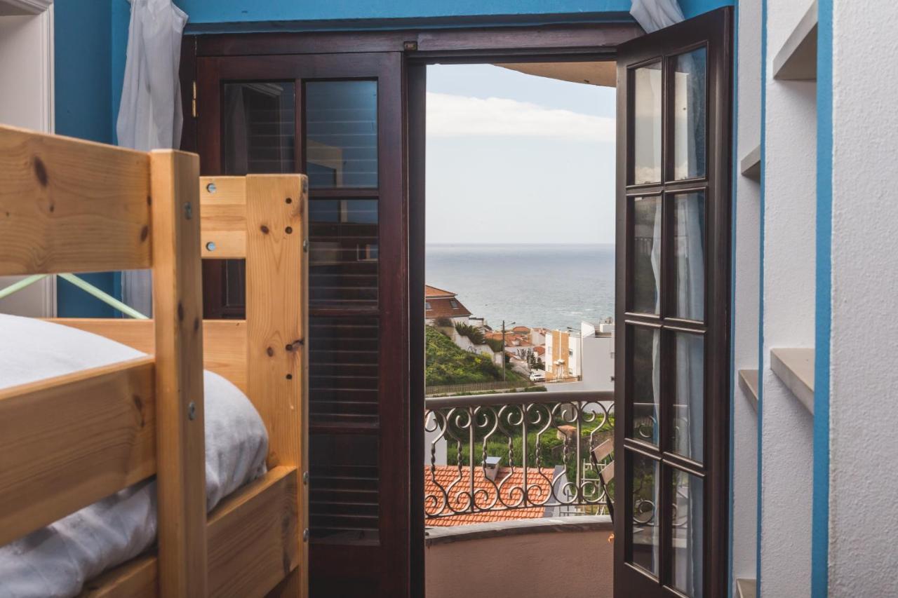 Ericeira Chill Hill Hostel & Private Rooms - Peach Garden Екстериор снимка