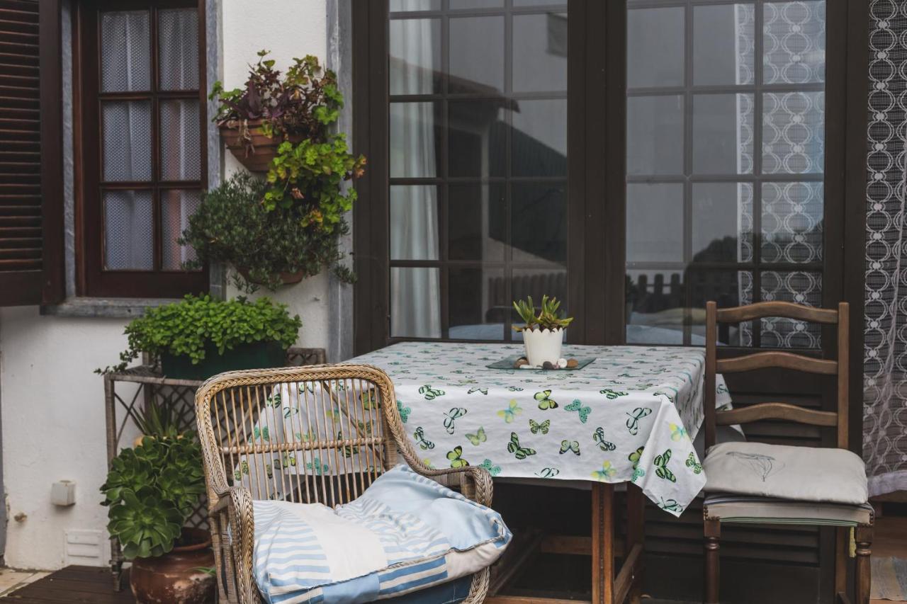 Ericeira Chill Hill Hostel & Private Rooms - Peach Garden Екстериор снимка